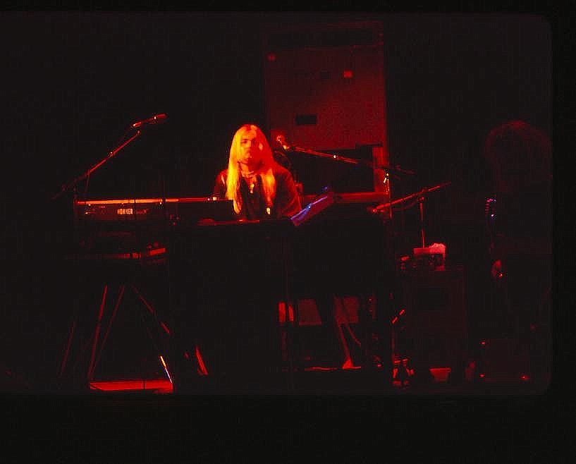 Cleaning out my office I found a bunch of slides I took from the Enlightened Rogues tour in 1979 at Madison Square Garden.  Alas, with new technology they have been scanned and here a few golden oldie memories:

Betts and Bonnie Bramlett
Gregg Allman